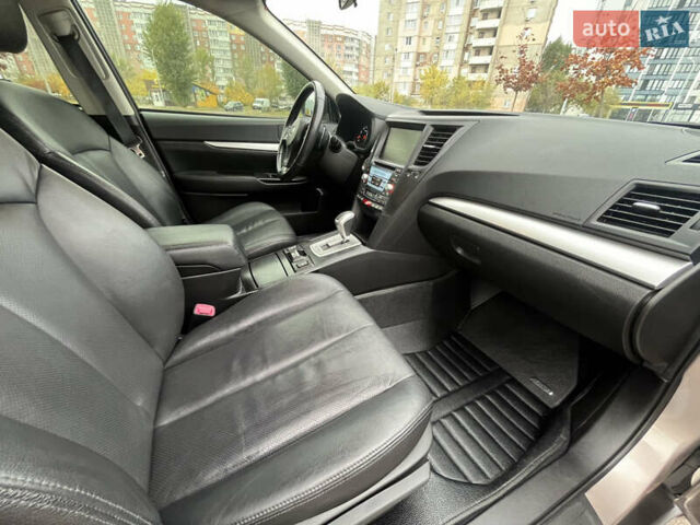 Субару Аутбек 2014 у Черкасах на Automoto.ua Коричневий Субару Аутбек, об'ємом двигуна 2.46 л та пробігом 171 тис. км за 12900 $, фото 35 на Automoto.ua