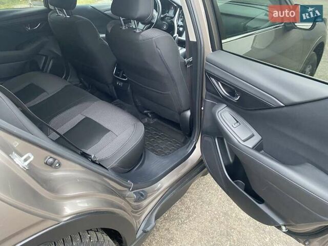 Коричневый Субару Аутбек, объемом двигателя 2.5 л и пробегом 195 тыс. км за 20500 $, фото 14 на Automoto.ua