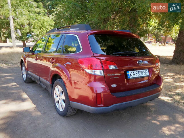 Красный Субару Аутбек, объемом двигателя 2.5 л и пробегом 235 тыс. км за 8200 $, фото 2 на Automoto.ua