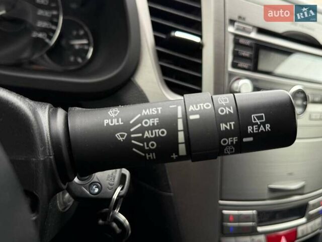 Красный Субару Аутбек, объемом двигателя 2.46 л и пробегом 195 тыс. км за 9490 $, фото 25 на Automoto.ua