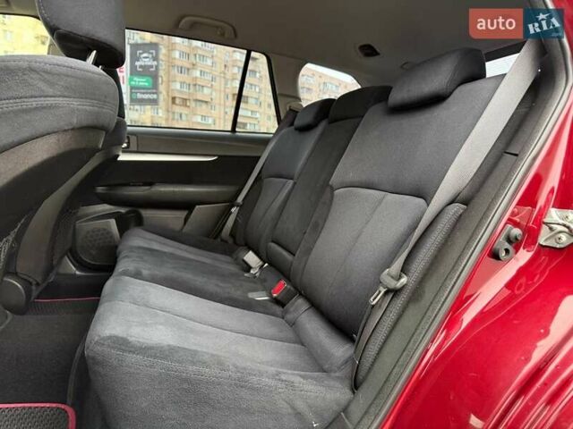 Красный Субару Аутбек, объемом двигателя 2.46 л и пробегом 195 тыс. км за 9490 $, фото 9 на Automoto.ua