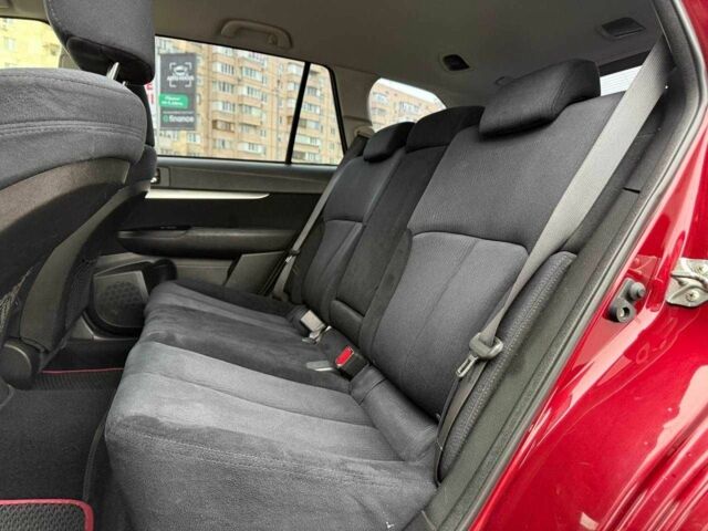 Красный Субару Аутбек, объемом двигателя 0 л и пробегом 195 тыс. км за 8490 $, фото 9 на Automoto.ua