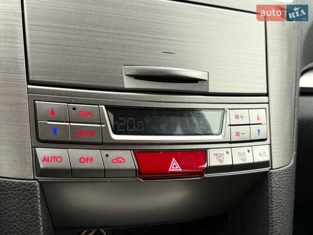 Красный Субару Аутбек, объемом двигателя 2.46 л и пробегом 195 тыс. км за 9490 $, фото 20 на Automoto.ua