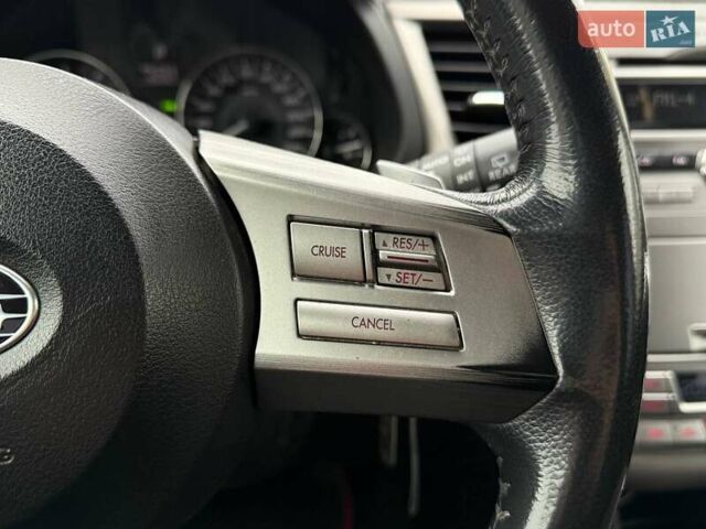 Красный Субару Аутбек, объемом двигателя 2.46 л и пробегом 195 тыс. км за 9490 $, фото 23 на Automoto.ua