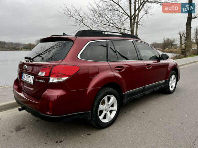 Красный Субару Аутбек, объемом двигателя 2.46 л и пробегом 254 тыс. км за 9900 $, фото 4 на Automoto.ua