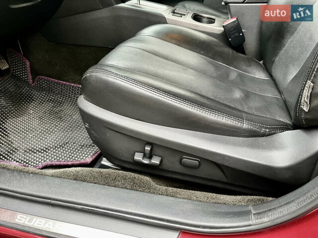 Красный Субару Аутбек, объемом двигателя 2.46 л и пробегом 254 тыс. км за 9900 $, фото 11 на Automoto.ua