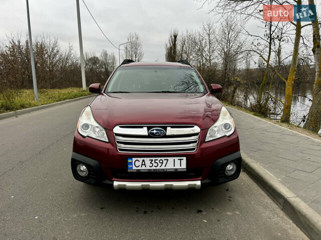 Красный Субару Аутбек, объемом двигателя 2.46 л и пробегом 254 тыс. км за 9900 $, фото 2 на Automoto.ua
