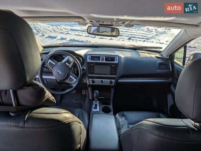 Красный Субару Аутбек, объемом двигателя 2.5 л и пробегом 139 тыс. км за 15500 $, фото 19 на Automoto.ua