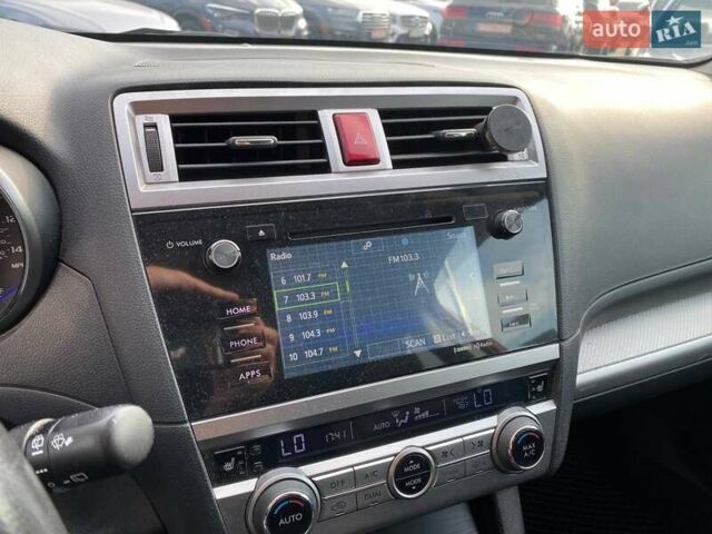 Красный Субару Аутбек, объемом двигателя 2.5 л и пробегом 161 тыс. км за 15000 $, фото 13 на Automoto.ua