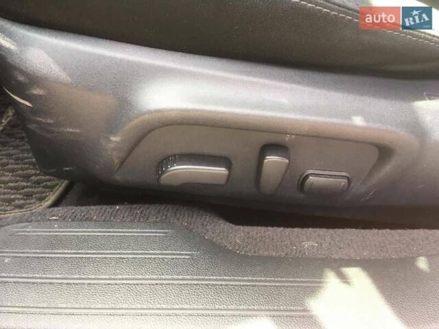 Красный Субару Аутбек, объемом двигателя 2.5 л и пробегом 155 тыс. км за 14100 $, фото 18 на Automoto.ua