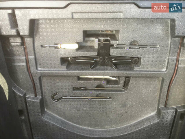 Красный Субару Аутбек, объемом двигателя 2.46 л и пробегом 162 тыс. км за 14700 $, фото 24 на Automoto.ua