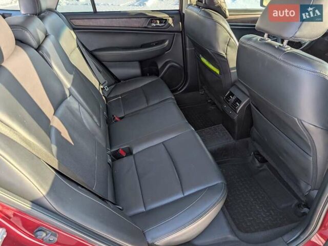 Красный Субару Аутбек, объемом двигателя 2.5 л и пробегом 139 тыс. км за 15500 $, фото 12 на Automoto.ua