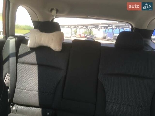 Красный Субару Аутбек, объемом двигателя 2.5 л и пробегом 155 тыс. км за 14100 $, фото 21 на Automoto.ua