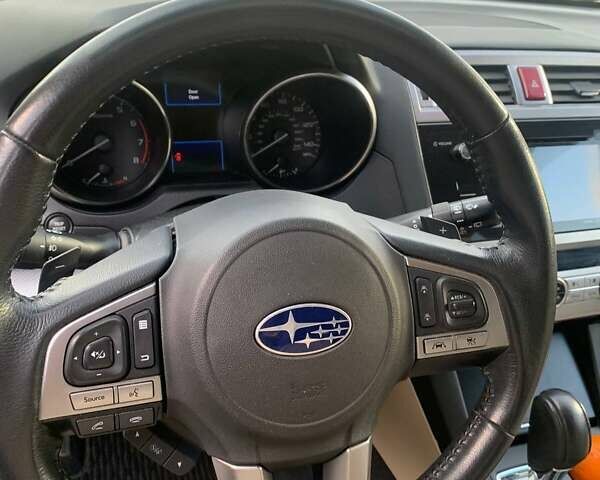 Червоний Субару Аутбек, об'ємом двигуна 2.5 л та пробігом 101 тис. км за 12600 $, фото 12 на Automoto.ua
