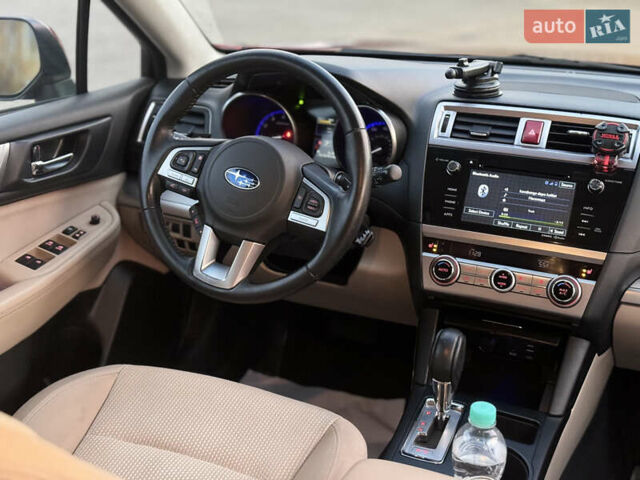 Червоний Субару Аутбек, об'ємом двигуна 2.5 л та пробігом 243 тис. км за 13200 $, фото 12 на Automoto.ua