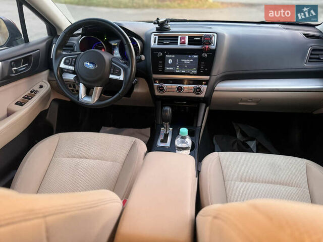 Червоний Субару Аутбек, об'ємом двигуна 2.5 л та пробігом 243 тис. км за 13200 $, фото 11 на Automoto.ua