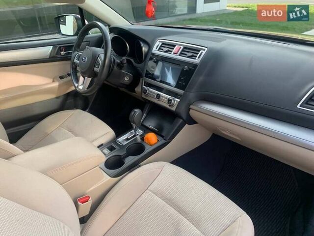 Червоний Субару Аутбек, об'ємом двигуна 2.5 л та пробігом 101 тис. км за 12600 $, фото 4 на Automoto.ua