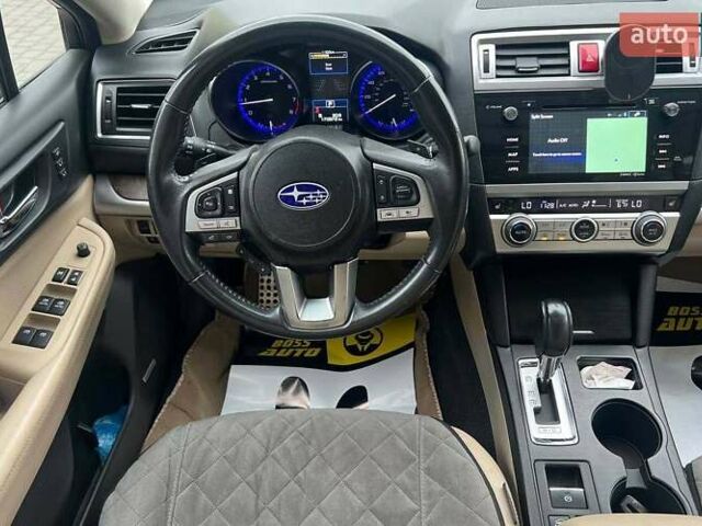 Красный Субару Аутбек, объемом двигателя 2.5 л и пробегом 174 тыс. км за 15500 $, фото 16 на Automoto.ua