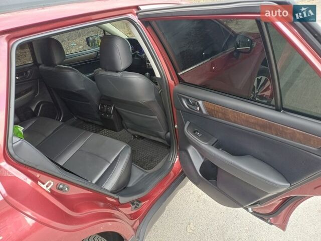 Красный Субару Аутбек, объемом двигателя 2.46 л и пробегом 152 тыс. км за 17700 $, фото 14 на Automoto.ua