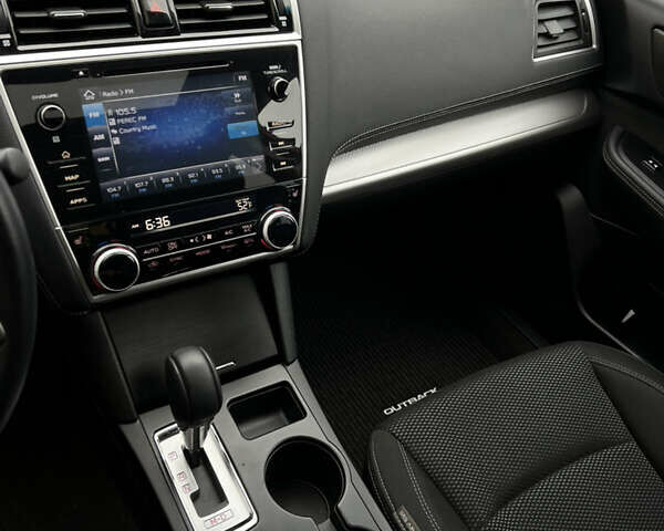 Красный Субару Аутбек, объемом двигателя 2.5 л и пробегом 53 тыс. км за 18700 $, фото 18 на Automoto.ua