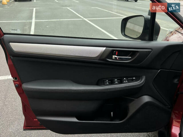 Красный Субару Аутбек, объемом двигателя 2.5 л и пробегом 53 тыс. км за 18900 $, фото 12 на Automoto.ua