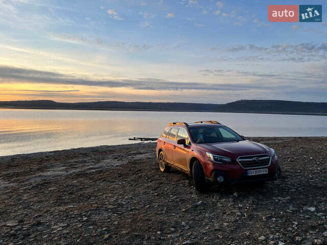 Красный Субару Аутбек, объемом двигателя 3.6 л и пробегом 215 тыс. км за 17500 $, фото 2 на Automoto.ua