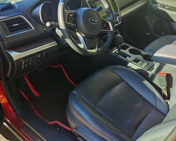 Субару Аутбек 2018 в Луцке на Automoto.ua Красный Субару Аутбек, объемом двигателя 3.63 л и пробегом 69 тыс. км за 18100 $, фото 6 на Automoto.ua