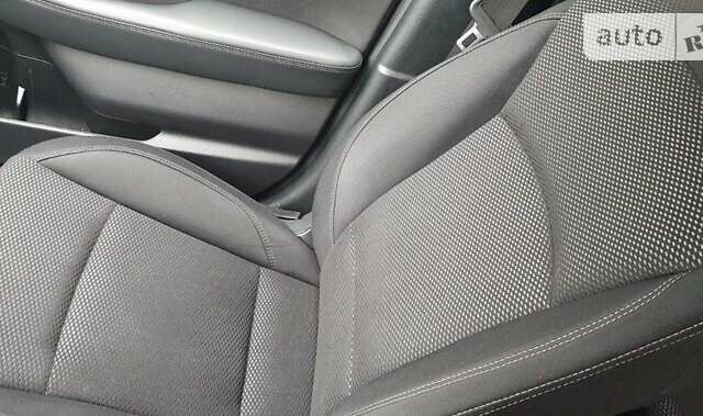 Красный Субару Аутбек, объемом двигателя 2.5 л и пробегом 74 тыс. км за 19900 $, фото 20 на Automoto.ua