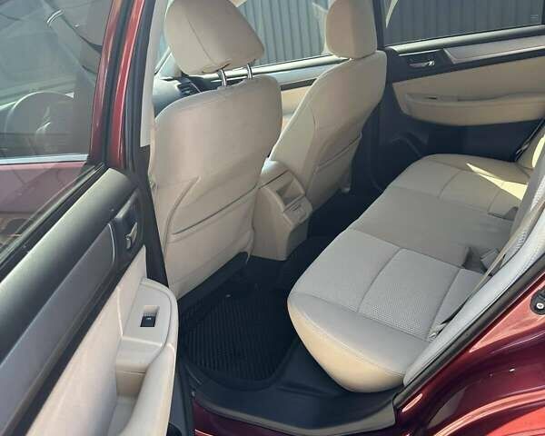 Красный Субару Аутбек, объемом двигателя 2.5 л и пробегом 126 тыс. км за 16999 $, фото 6 на Automoto.ua
