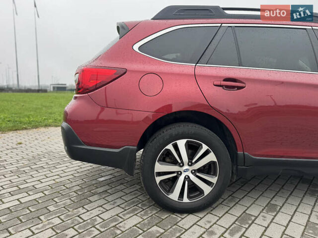 Красный Субару Аутбек, объемом двигателя 2.5 л и пробегом 138 тыс. км за 18000 $, фото 23 на Automoto.ua