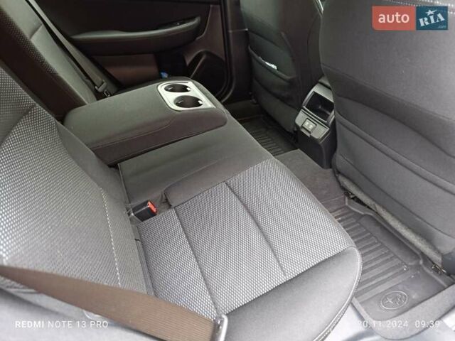 Червоний Субару Аутбек, об'ємом двигуна 2.5 л та пробігом 90 тис. км за 17900 $, фото 8 на Automoto.ua