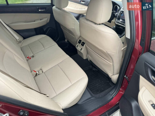 Красный Субару Аутбек, объемом двигателя 2.5 л и пробегом 138 тыс. км за 18000 $, фото 43 на Automoto.ua