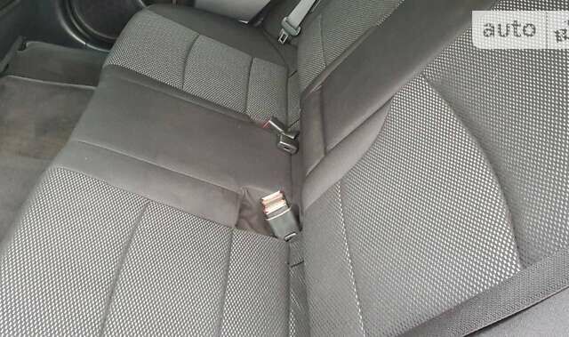 Красный Субару Аутбек, объемом двигателя 2.5 л и пробегом 74 тыс. км за 19900 $, фото 25 на Automoto.ua