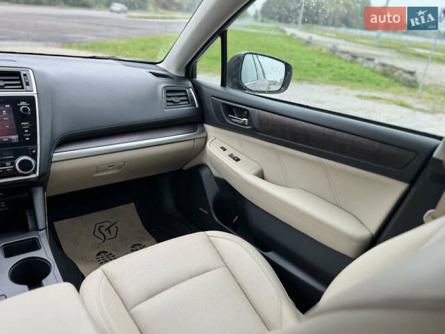 Червоний Субару Аутбек, об'ємом двигуна 2.5 л та пробігом 138 тис. км за 18200 $, фото 55 на Automoto.ua