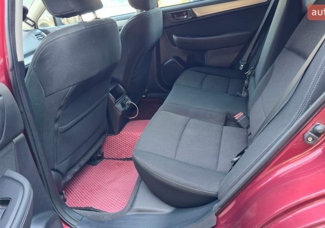 Красный Субару Аутбек, объемом двигателя 2.5 л и пробегом 77 тыс. км за 15900 $, фото 9 на Automoto.ua