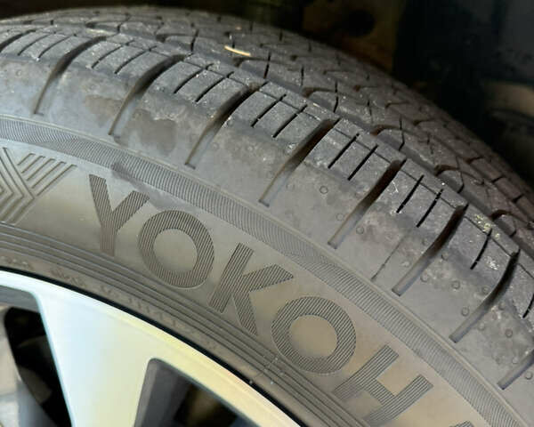 Червоний Субару Аутбек, об'ємом двигуна 2.5 л та пробігом 31 тис. км за 30800 $, фото 31 на Automoto.ua