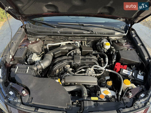 Червоний Субару Аутбек, об'ємом двигуна 2.5 л та пробігом 31 тис. км за 30800 $, фото 5 на Automoto.ua