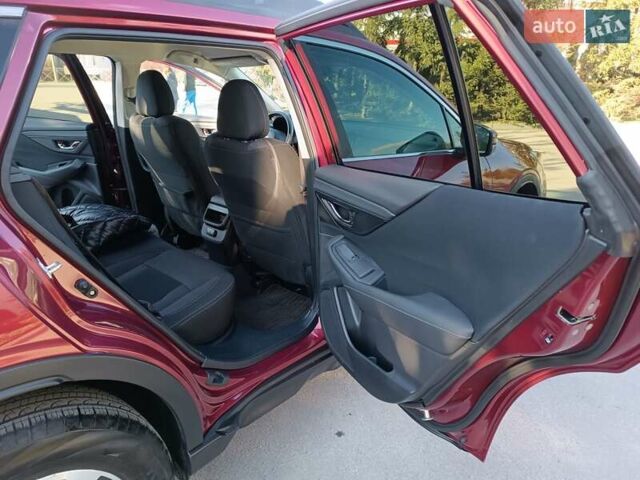 Червоний Субару Аутбек, об'ємом двигуна 2.5 л та пробігом 24 тис. км за 21799 $, фото 27 на Automoto.ua