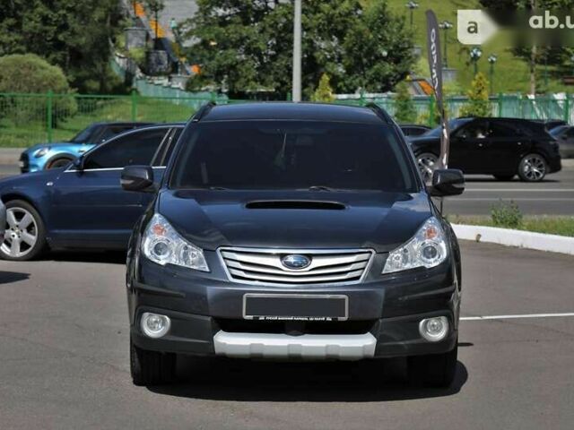 Субару Аутбек, объемом двигателя 2 л и пробегом 294 тыс. км за 11300 $, фото 1 на Automoto.ua