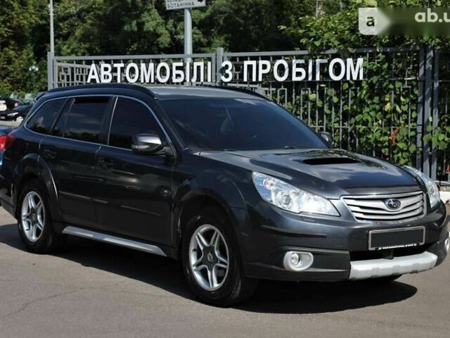 Субару Аутбек, объемом двигателя 2 л и пробегом 294 тыс. км за 11300 $, фото 2 на Automoto.ua
