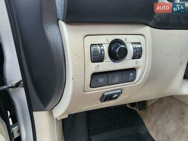 Субару Аутбек, объемом двигателя 3 л и пробегом 366 тыс. км за 5500 $, фото 4 на Automoto.ua