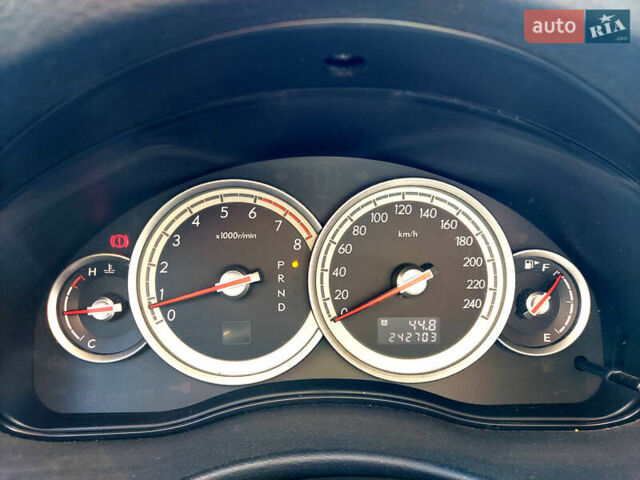 Субару Аутбек, об'ємом двигуна 0 л та пробігом 243 тис. км за 4500 $, фото 7 на Automoto.ua