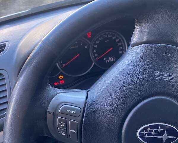 Субару Аутбек, объемом двигателя 2.5 л и пробегом 241 тыс. км за 7500 $, фото 6 на Automoto.ua