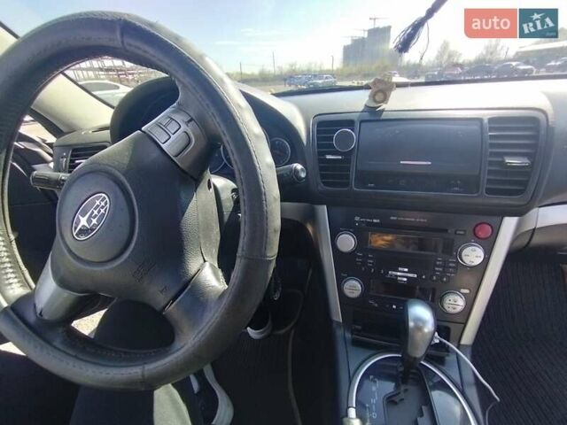 Субару Аутбек, объемом двигателя 2.5 л и пробегом 480 тыс. км за 5800 $, фото 14 на Automoto.ua