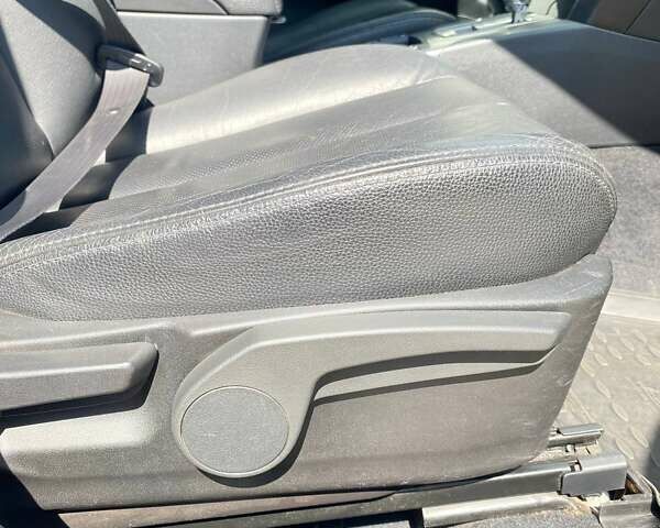 Субару Аутбек, объемом двигателя 2.46 л и пробегом 179 тыс. км за 8800 $, фото 13 на Automoto.ua