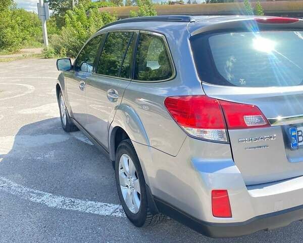 Субару Аутбек, объемом двигателя 2.46 л и пробегом 179 тыс. км за 8800 $, фото 30 на Automoto.ua