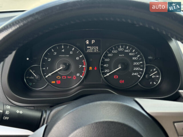 Субару Аутбек, об'ємом двигуна 2.46 л та пробігом 210 тис. км за 10500 $, фото 16 на Automoto.ua