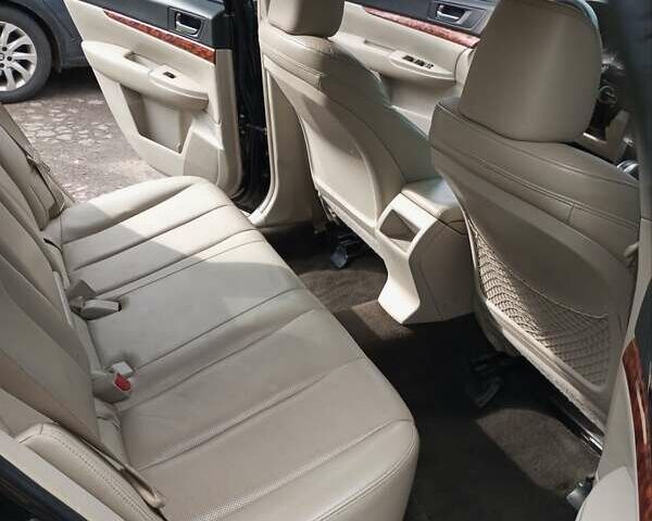 Субару Аутбек, объемом двигателя 2.46 л и пробегом 260 тыс. км за 8500 $, фото 13 на Automoto.ua