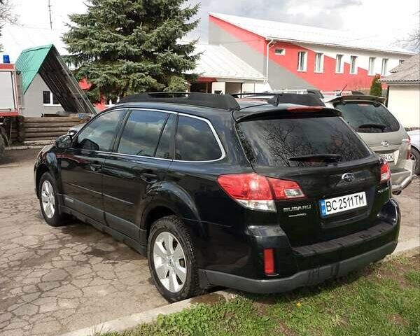 Субару Аутбек, объемом двигателя 2.46 л и пробегом 260 тыс. км за 8500 $, фото 22 на Automoto.ua