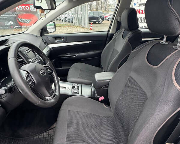 Субару Аутбек, об'ємом двигуна 2.5 л та пробігом 190 тис. км за 8900 $, фото 7 на Automoto.ua